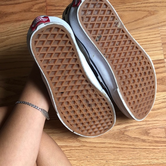 Checkered vans - Picture 3 of 4